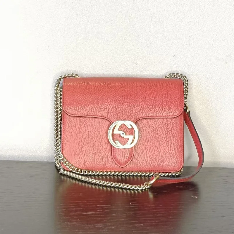 Women Gucci bags with a snap - button closure and a decorative charmGucci Small Red Flap Bag 20