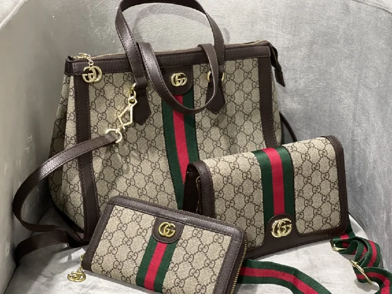 Women Gucci bags with a chain - link trim and a leather bodyGucci Ophidia Large Tote Handbag Sets