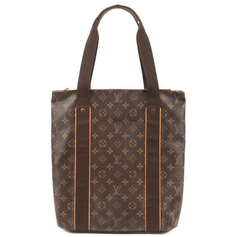 Louis Vuitton backpacks with a sleek, minimalist design for styleLouis Vuitton Monogram Cabas Beaubourg Tote Bag M53013