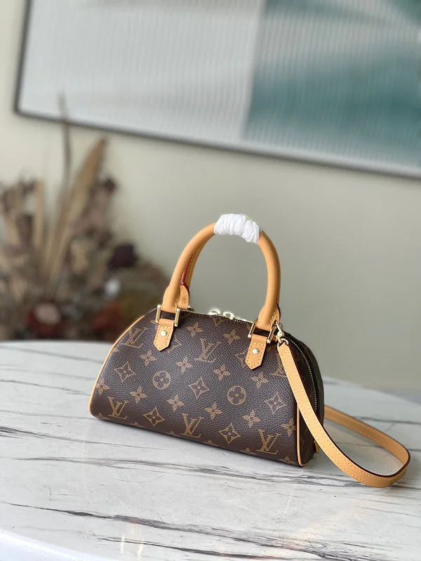 Louis Vuitton Twist bags with a crystal - embellished LV - turnlockBC - LOUIS VUITTON BAGS - 1041