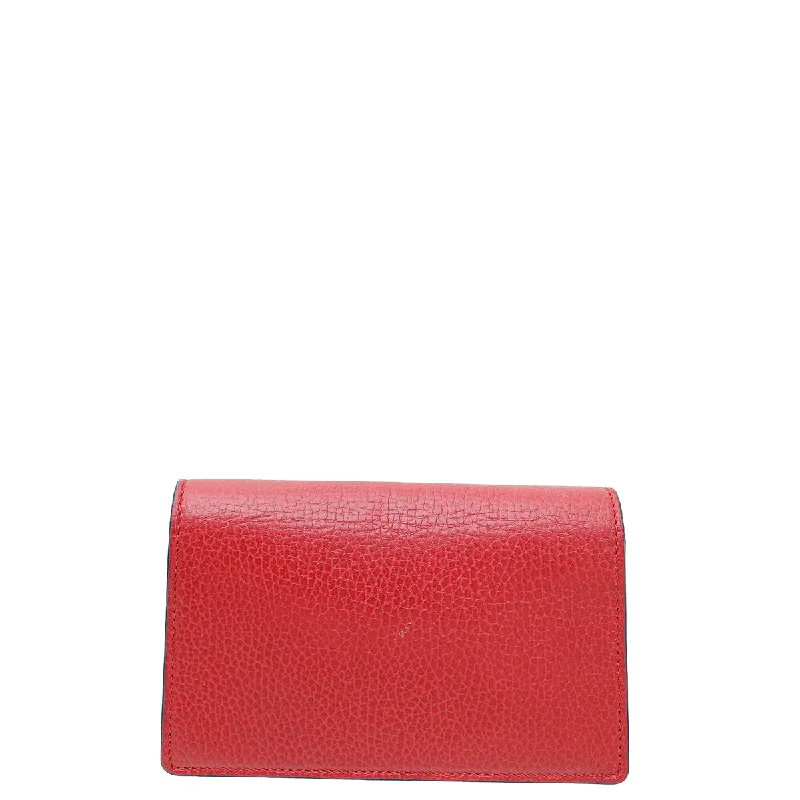 Women Gucci bags with interlocking G hardware for a classic lookGucci Red Dionysus Super Mini Bag