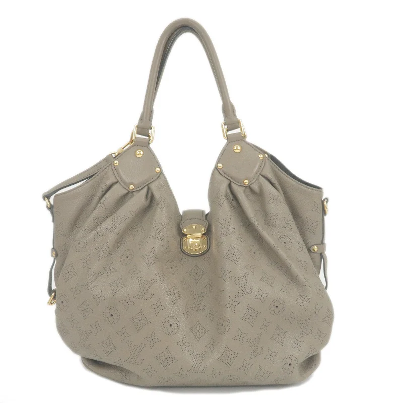 Ladies Louis Vuitton shoulder bags with a wide - width strap for comfortLouis Vuitton Monogram Mahina XL Shoulder Bag Gris Elephant M95763