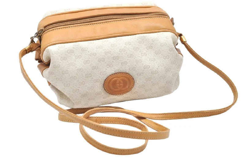 Women Gucci bags with a zip - around closure for securityAuthentic GUCCI Micro GG PVC Leather Shoulder Cross Bag Purse White Cream 4560K