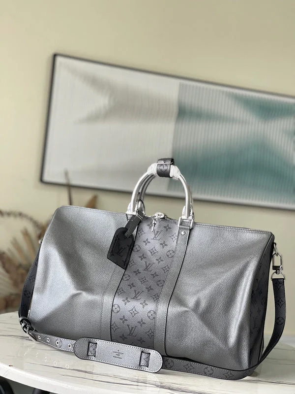 Louis Vuitton bags with a detachable mirror inside for on - the - go touch - upsBC - LOUIS VUITTON BAGS - 1014