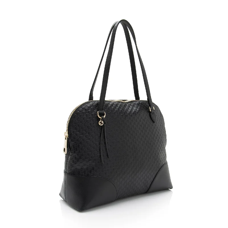 Women Gucci bags with a front - zip pocket for small itemsGucci Microguccissima Leather Bree Small Tote (SHF-a6qtmn)