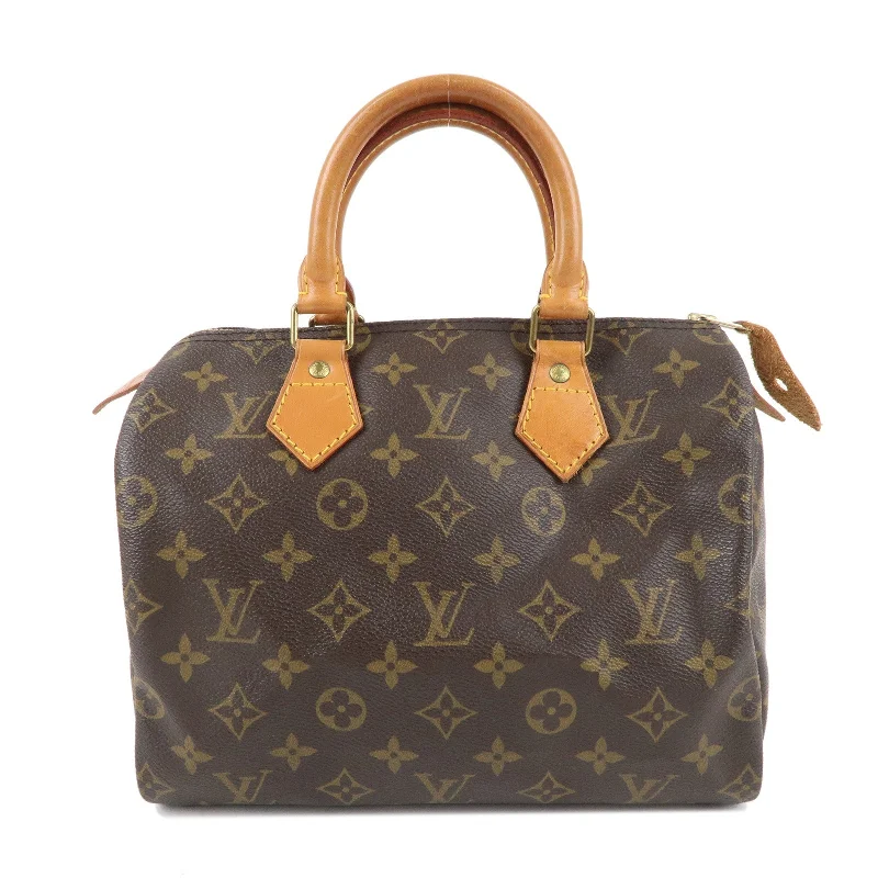 Ladies Louis Vuitton Petite Malle bags with a star - shaped charm for cutenessLouis Vuitton Monogram Speedy 25 Hand Bag Boston Bag M41528