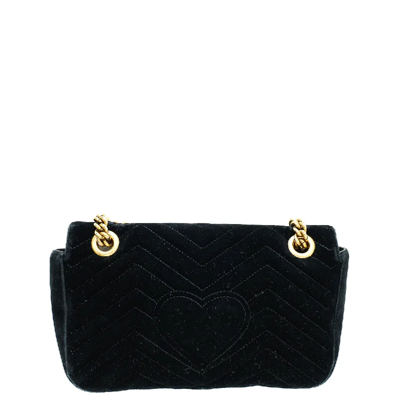 Gucci Marmont bags for women with a contrast - colored interiorGucci Black GG Marmont Velvet Small Shoulder Bag