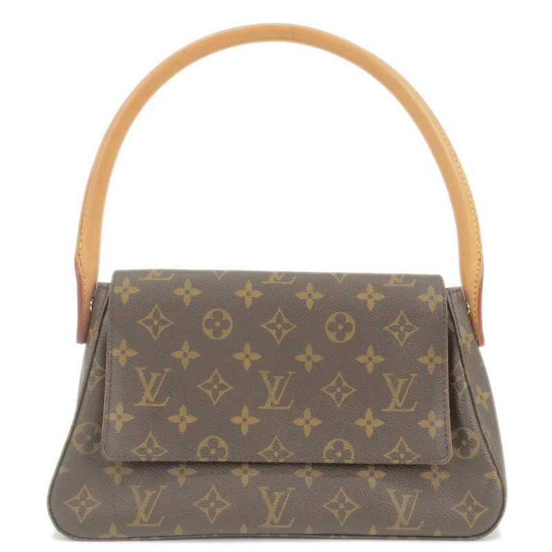 Louis Vuitton Petite Malle bags with a hard - shell structure for uniquenessLouis Vuitton Monogram Mini Looping Shoulder Bag Hand Bag M51147