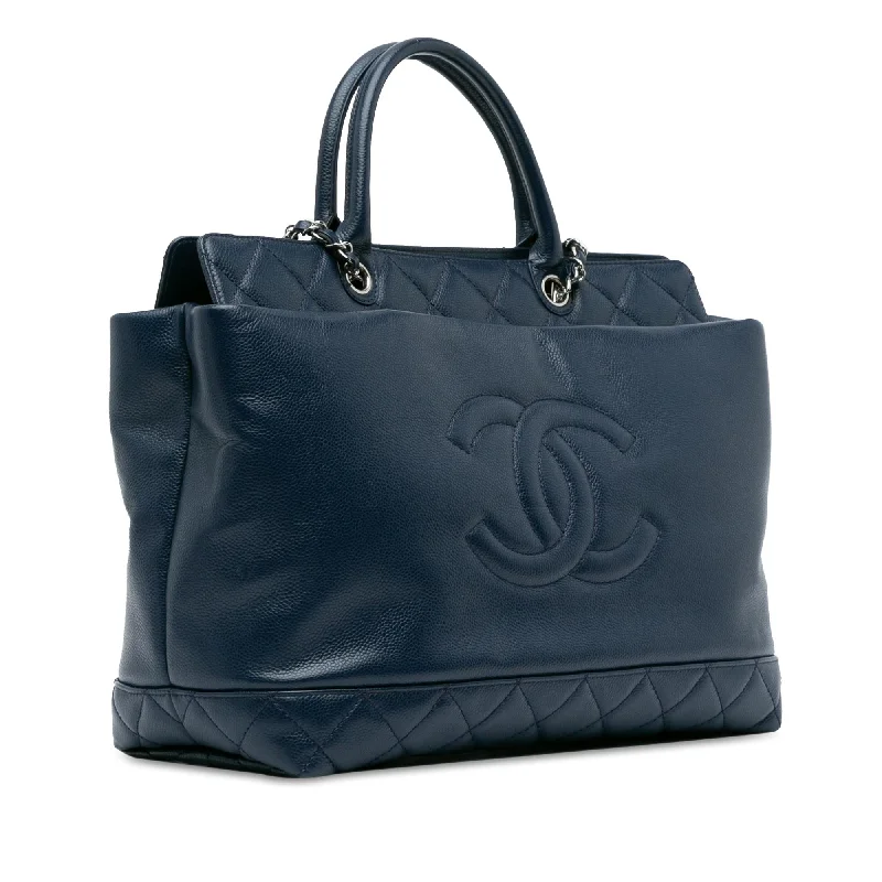 Chanel All - Match Handbag for Versatile StylingChanel Large Soft Caviar Leather Top Handle Tote (5ufwRD)