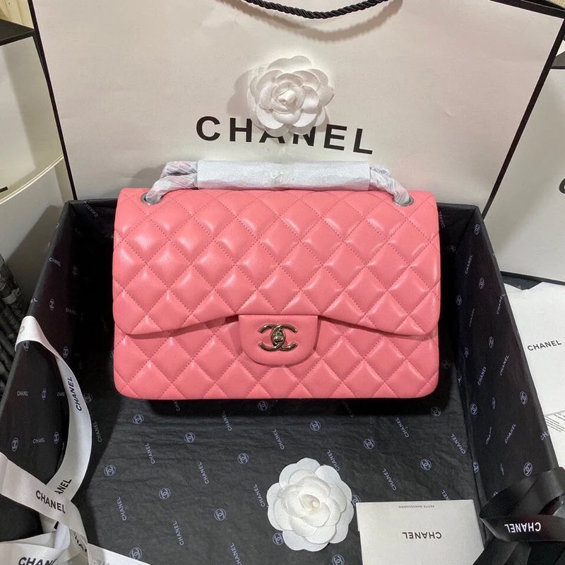 Chanel Black Handbag for Business MeetingsWF - Chanel Bags - 2172