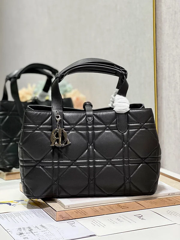 Chanel bags with exclusive seasonal designs and materialsWF - Chanel Bags - 2165