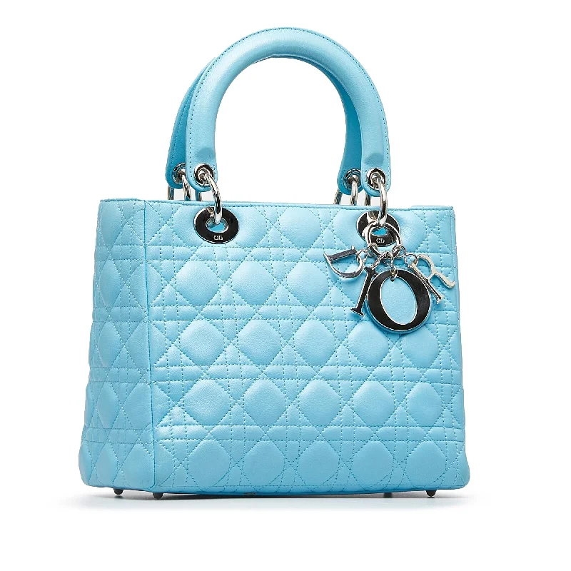 Chanel bags perfect for everyday elegTrendsetting Christian Dior crossbody bags with a colorful strapDior Medium Cannage Lady Dior (tE9jMM)