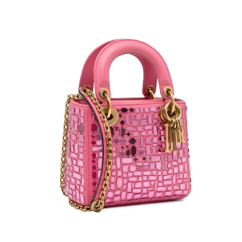 Chanel bags for women with a taste for high fashionHigh - fashion Christian Dior bags with a geometric patternDior Mini Lady Dior Embroidered Mosaic of Mirrors (VLVCzG)