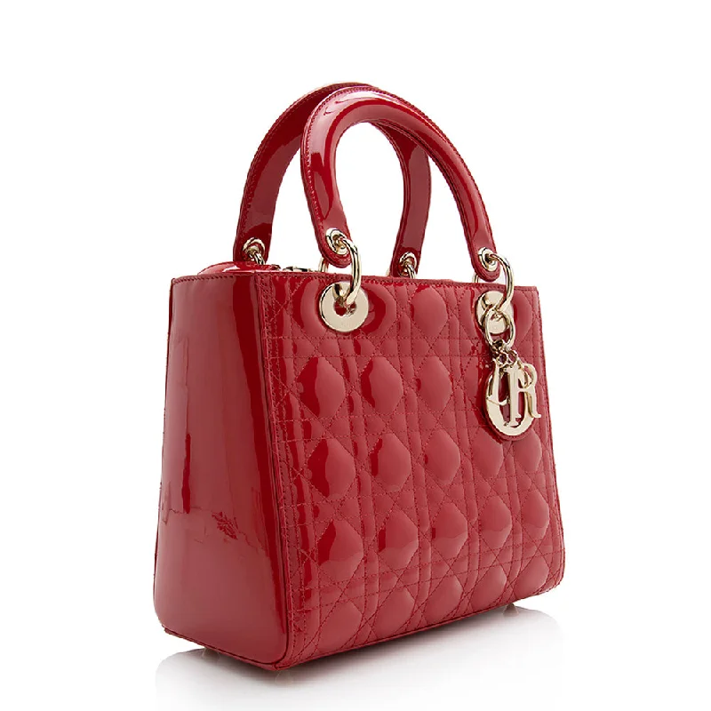 Chanel bags that pair perfectly with any outfitChristian Dior tote bags with a double - handle and shoulder - strap optionDior Patent Leather Lady Dior Medium Tote (22059)