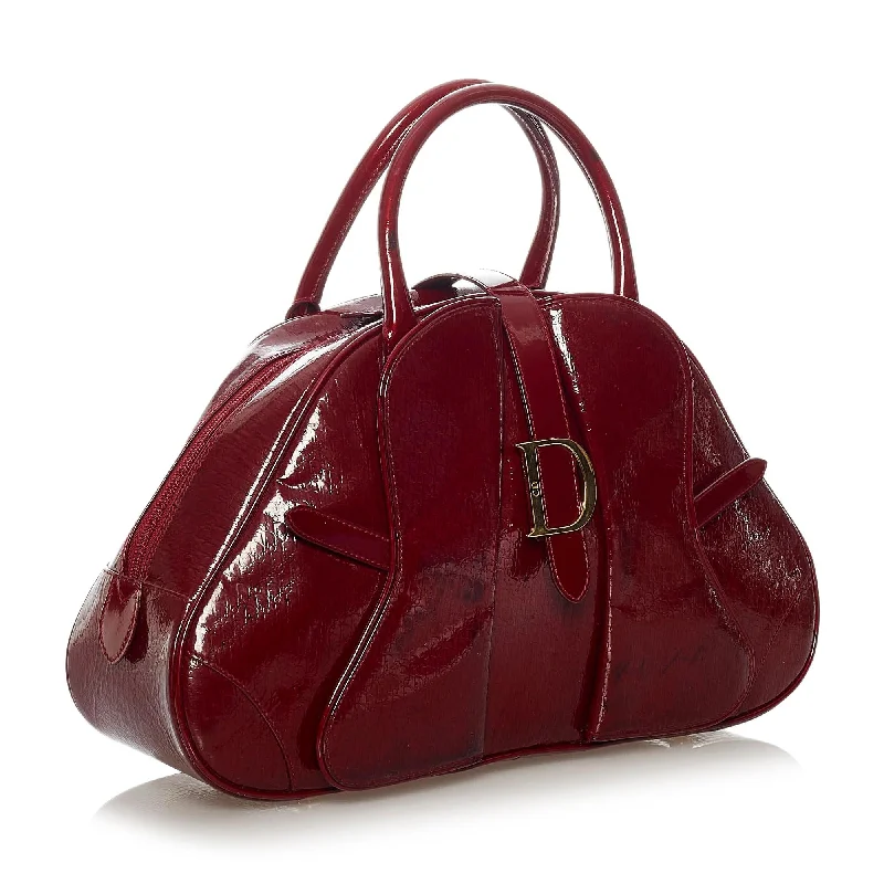 Chanel bags as wedding day accessoriesHigh - fashion Christian Dior bags with a geometric patternDior Patent Leather Saddle Dome Handbag (28563)