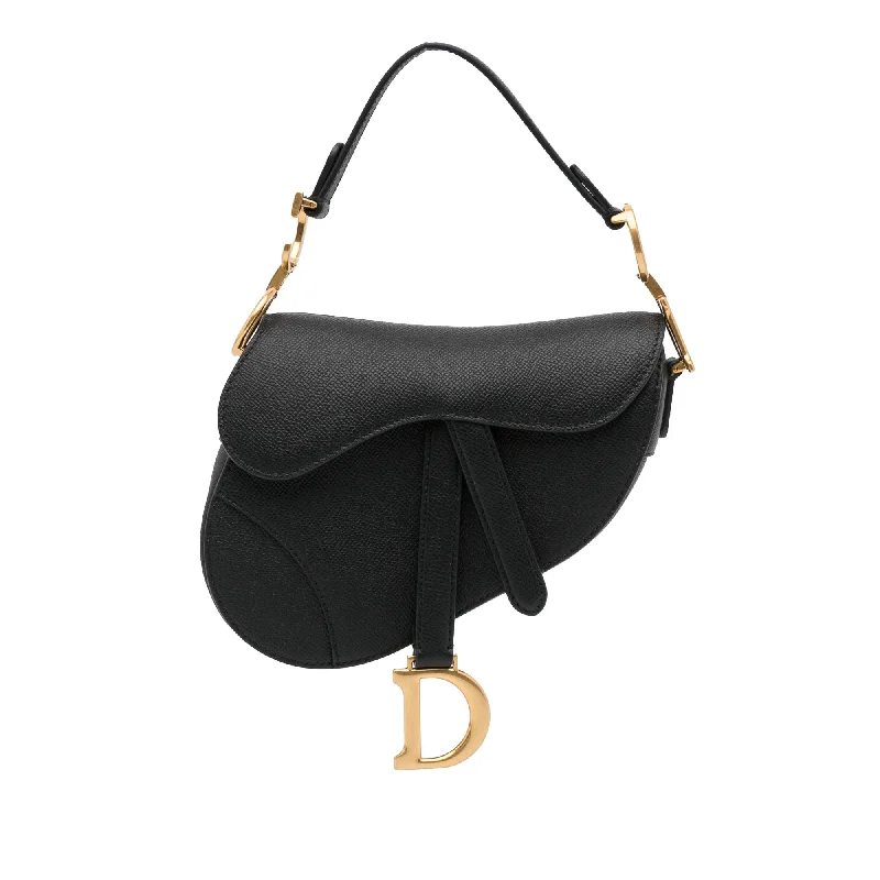 Chanel bags with iconic stitching detailsStylish Christian Dior shoulder bags with a tassel - adorned zipperDior Saddle Bag Mini Black Calfskin