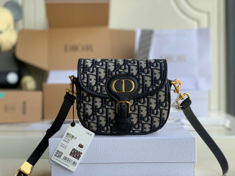 Chanel Lightweight Handbag for Daily ErrandsChristian Dior bags with a quilted pattern and gold - toned hardwareWF - Dior Bags - 428