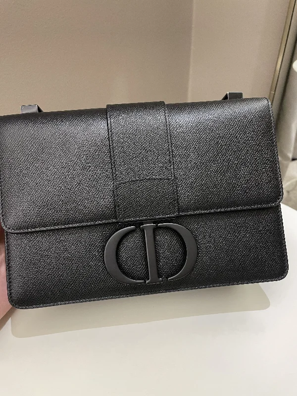 Chanel leather bags for everydStylish Christian Dior shoulder bags with a tassel - adorned zipperDior Montaigne 30 Ultramatt Black Grained Calfskin